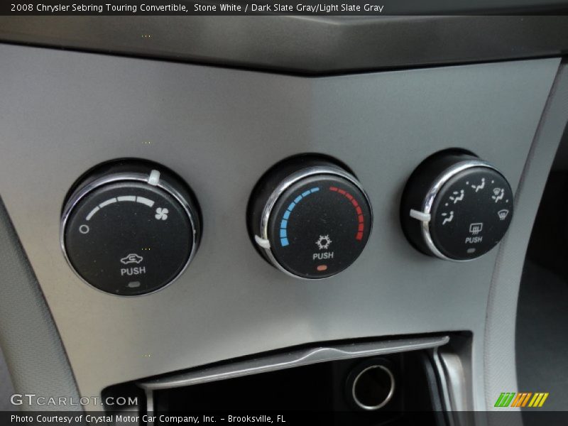 Controls of 2008 Sebring Touring Convertible