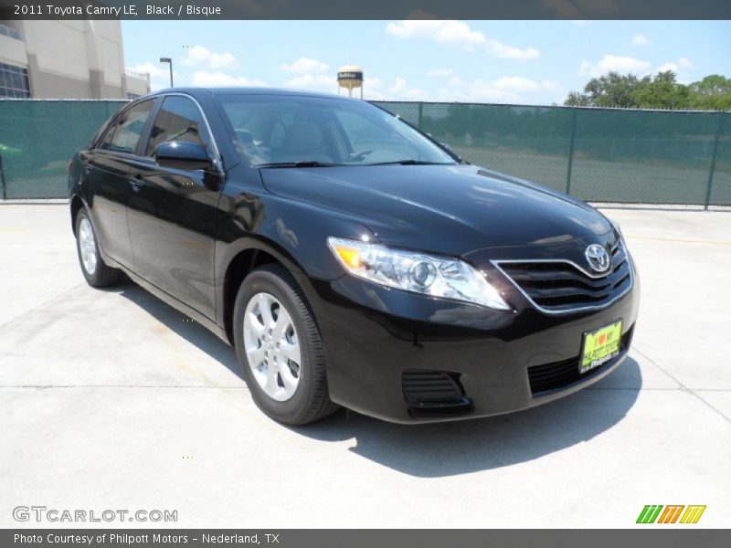 Black / Bisque 2011 Toyota Camry LE