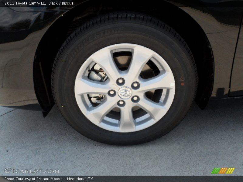 Black / Bisque 2011 Toyota Camry LE