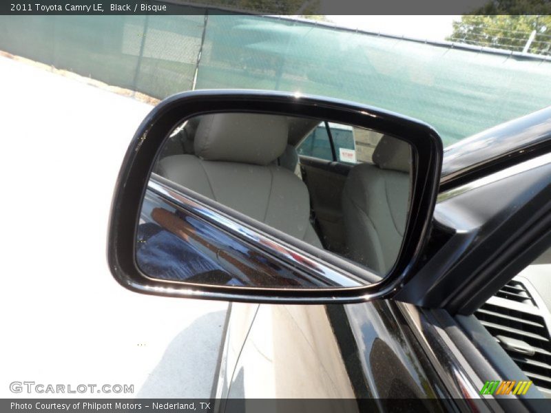 Black / Bisque 2011 Toyota Camry LE