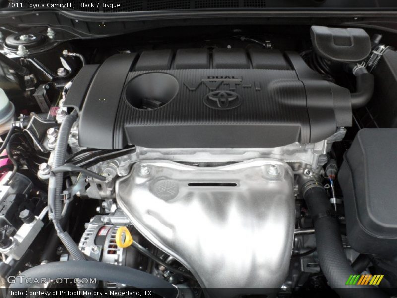 Black / Bisque 2011 Toyota Camry LE