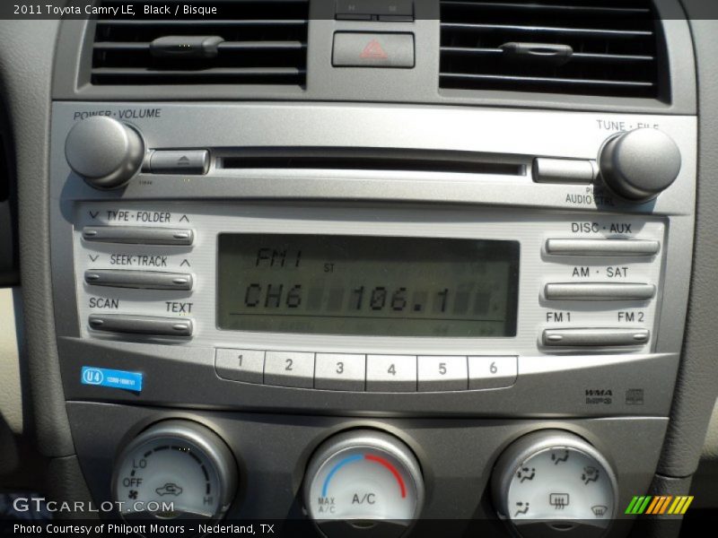 Black / Bisque 2011 Toyota Camry LE