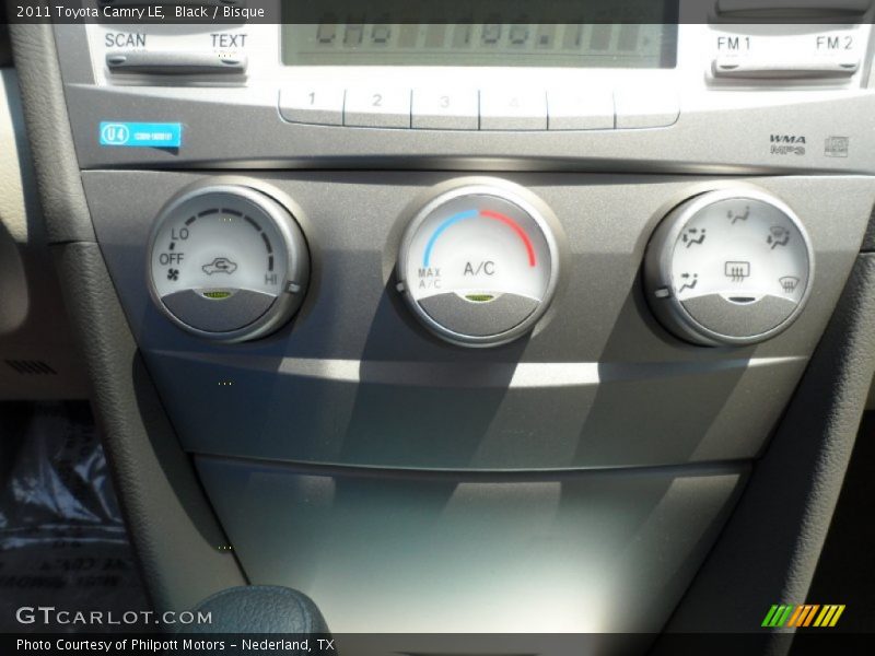 Black / Bisque 2011 Toyota Camry LE