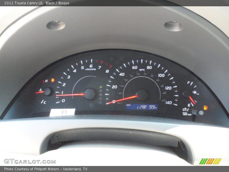 Black / Bisque 2011 Toyota Camry LE