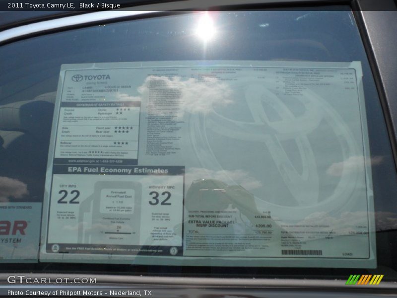 Black / Bisque 2011 Toyota Camry LE