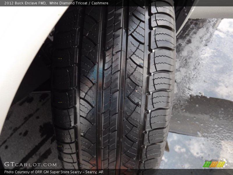 White Diamond Tricoat / Cashmere 2012 Buick Enclave FWD
