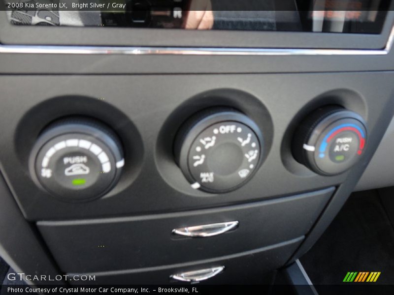 Bright Silver / Gray 2008 Kia Sorento LX