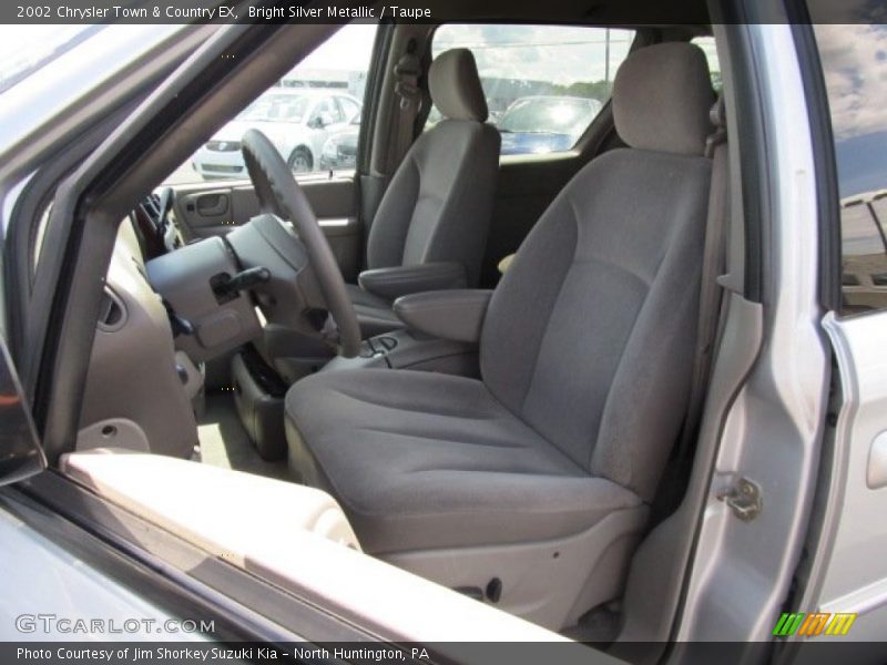 Bright Silver Metallic / Taupe 2002 Chrysler Town & Country EX