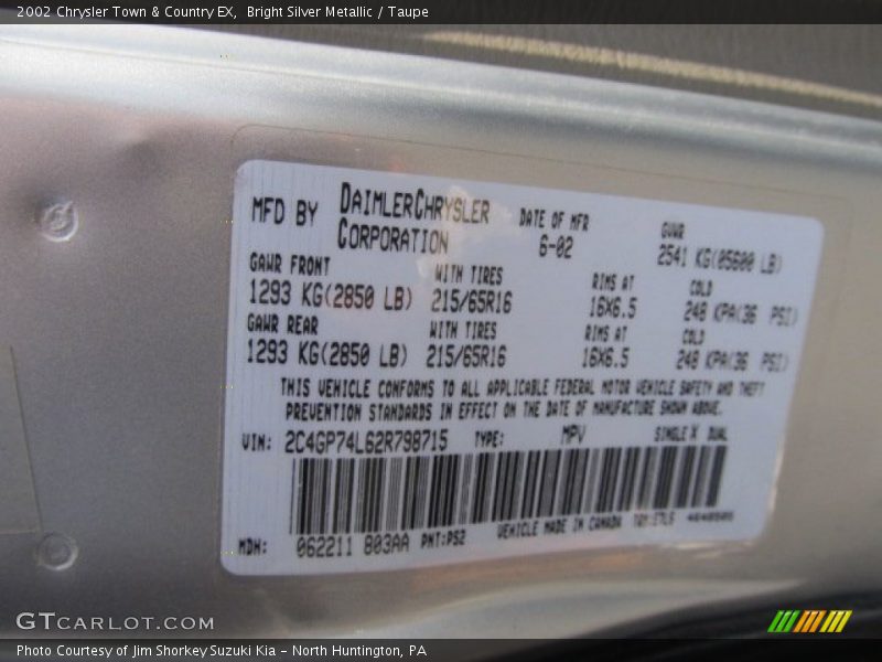 Bright Silver Metallic / Taupe 2002 Chrysler Town & Country EX