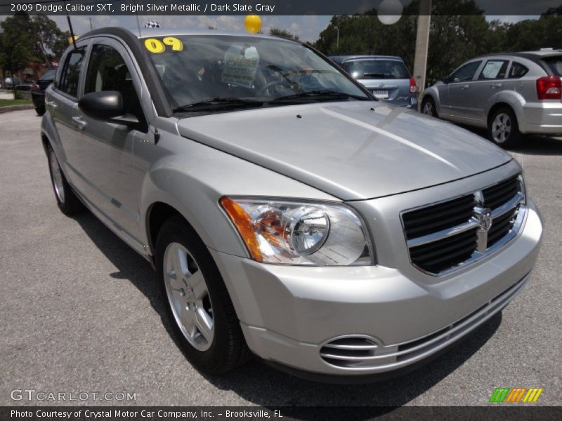 Bright Silver Metallic / Dark Slate Gray 2009 Dodge Caliber SXT