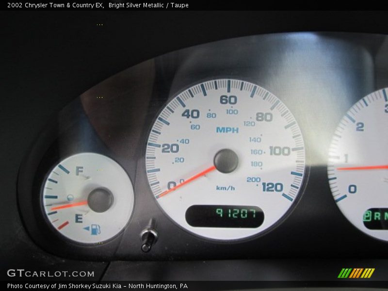Bright Silver Metallic / Taupe 2002 Chrysler Town & Country EX