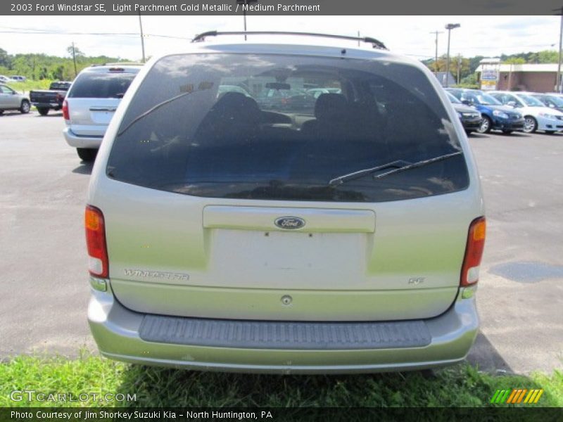 Light Parchment Gold Metallic / Medium Parchment 2003 Ford Windstar SE