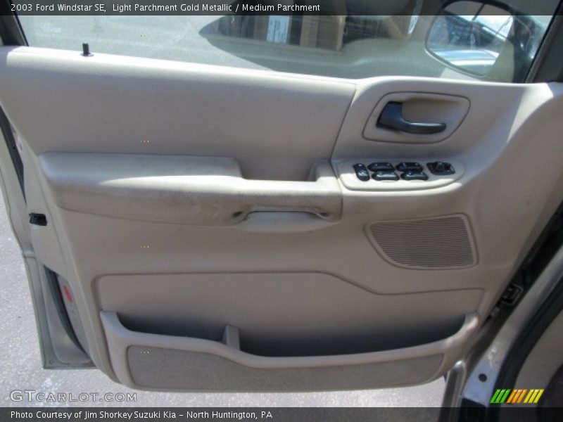 Light Parchment Gold Metallic / Medium Parchment 2003 Ford Windstar SE