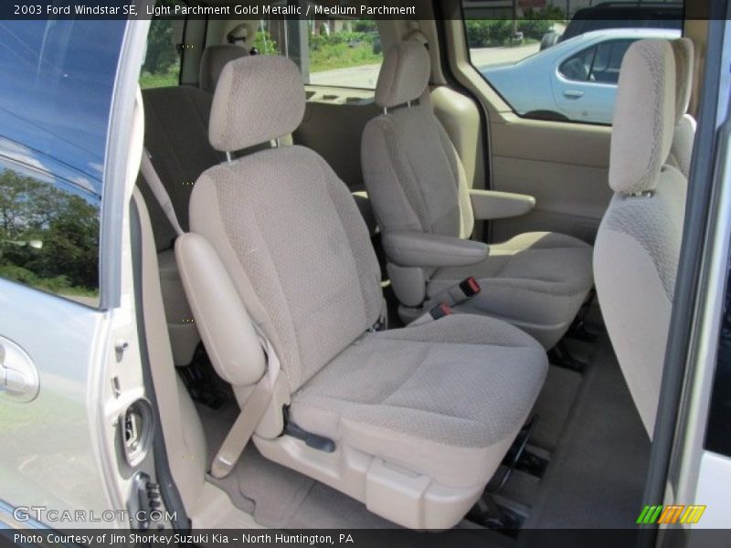 Light Parchment Gold Metallic / Medium Parchment 2003 Ford Windstar SE