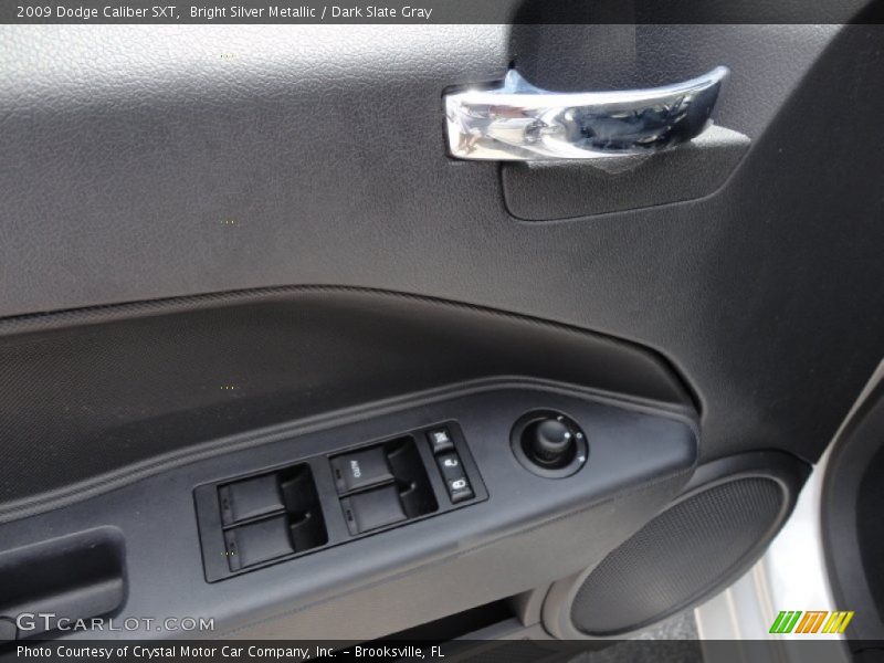 Bright Silver Metallic / Dark Slate Gray 2009 Dodge Caliber SXT