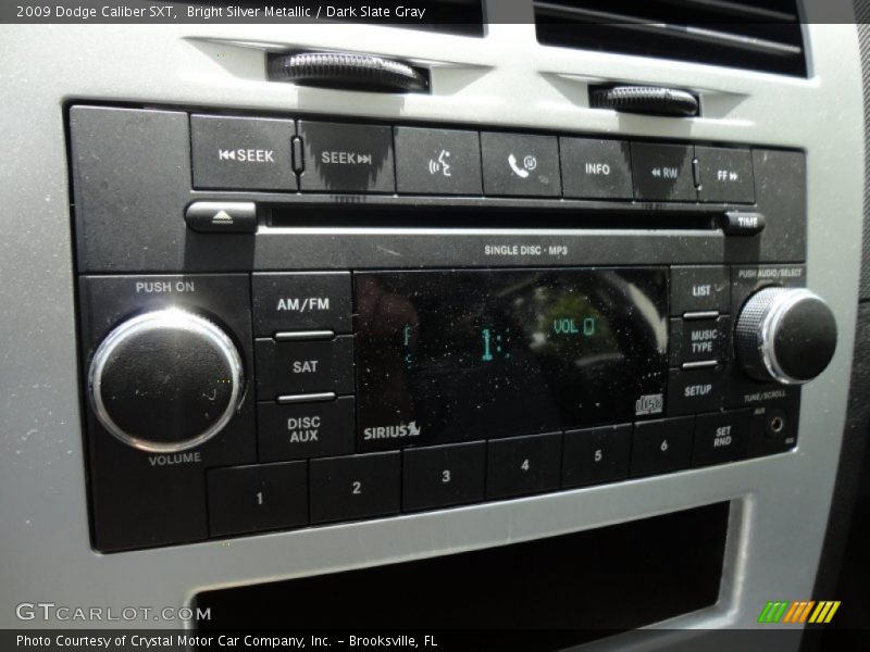 Bright Silver Metallic / Dark Slate Gray 2009 Dodge Caliber SXT