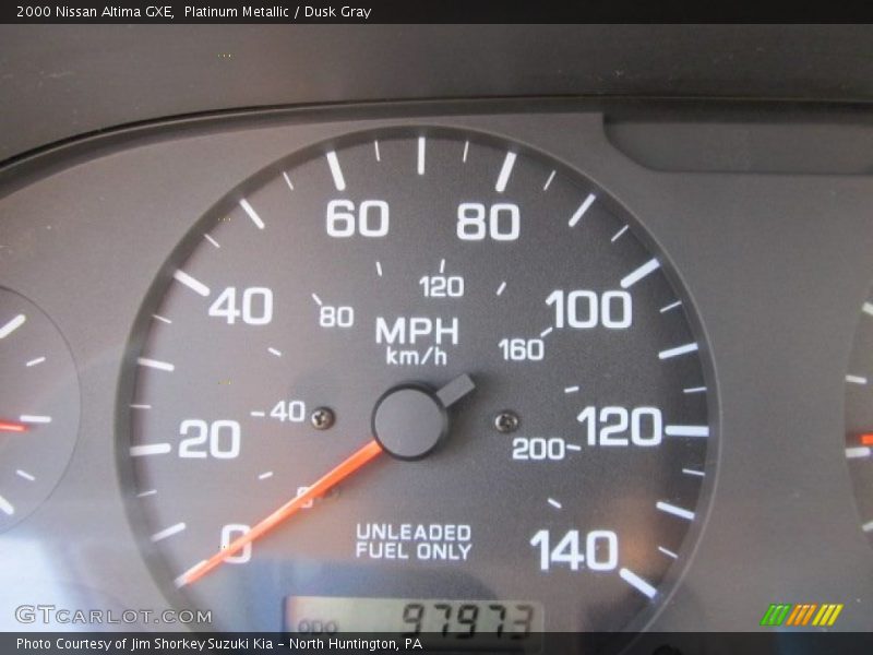 Platinum Metallic / Dusk Gray 2000 Nissan Altima GXE