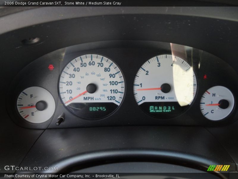Stone White / Medium Slate Gray 2006 Dodge Grand Caravan SXT