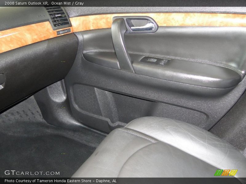 Ocean Mist / Gray 2008 Saturn Outlook XR