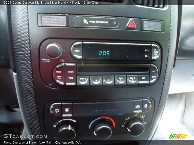 Bright Silver Metallic / Medium Slate Gray 2005 Dodge Caravan SE