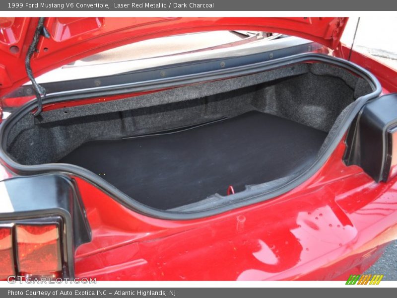 Laser Red Metallic / Dark Charcoal 1999 Ford Mustang V6 Convertible