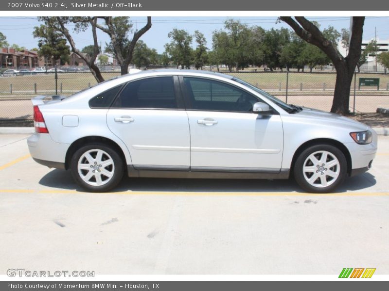 Silver Metallic / Off-Black 2007 Volvo S40 2.4i