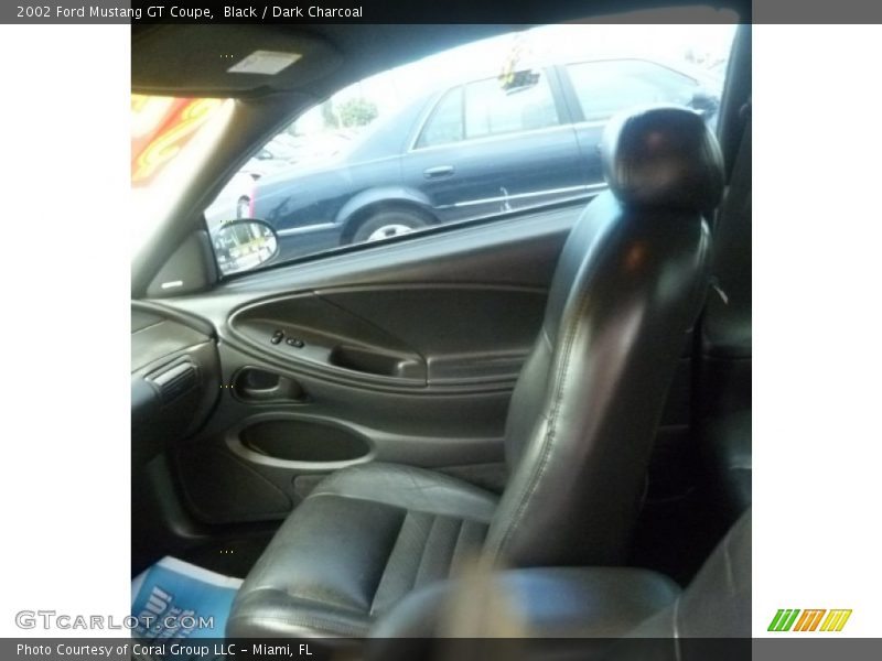 Black / Dark Charcoal 2002 Ford Mustang GT Coupe