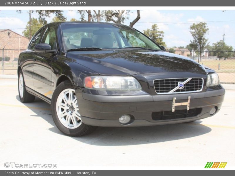 Black / Beige/Light Sand 2004 Volvo S60 2.5T