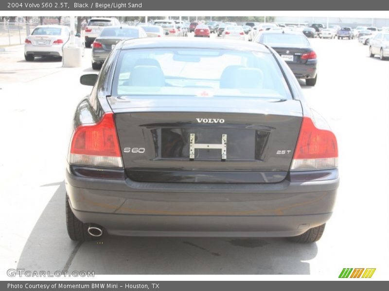Black / Beige/Light Sand 2004 Volvo S60 2.5T