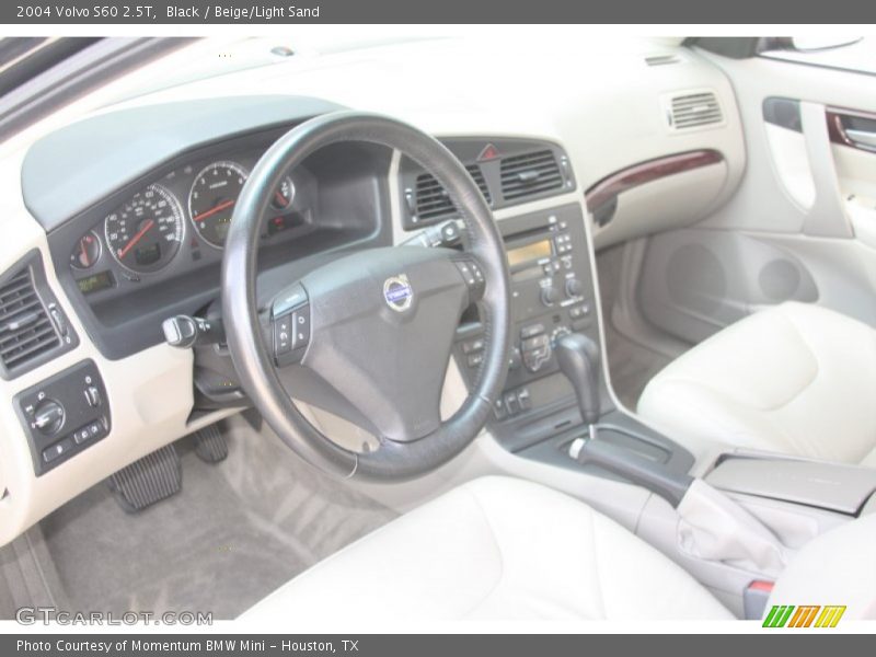 Black / Beige/Light Sand 2004 Volvo S60 2.5T
