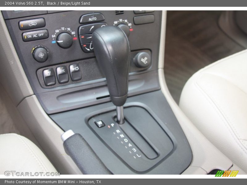 Black / Beige/Light Sand 2004 Volvo S60 2.5T