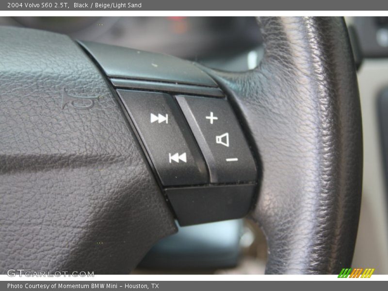 Black / Beige/Light Sand 2004 Volvo S60 2.5T