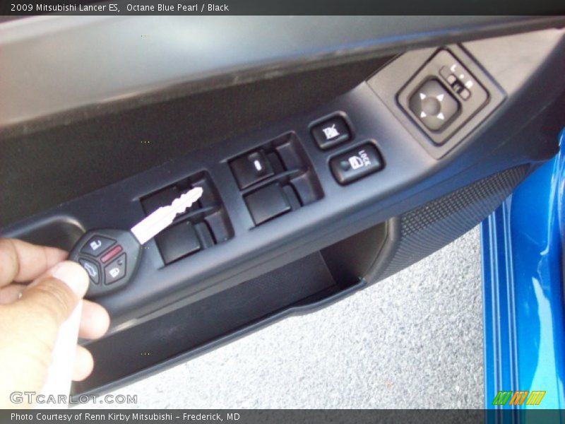 Octane Blue Pearl / Black 2009 Mitsubishi Lancer ES