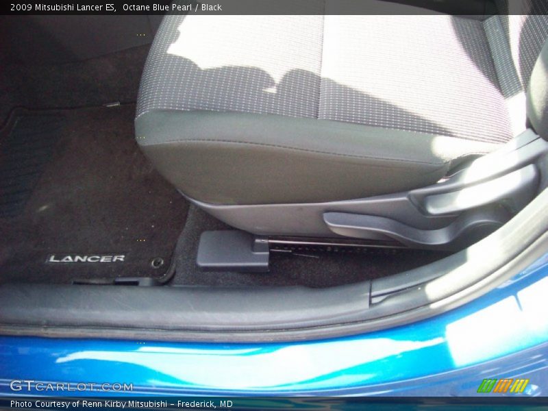Octane Blue Pearl / Black 2009 Mitsubishi Lancer ES