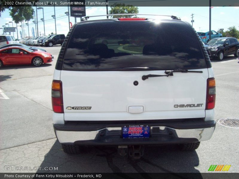 Summit White / Tan/Neutral 2002 Chevrolet Tahoe LT 4x4