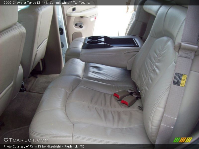 Summit White / Tan/Neutral 2002 Chevrolet Tahoe LT 4x4