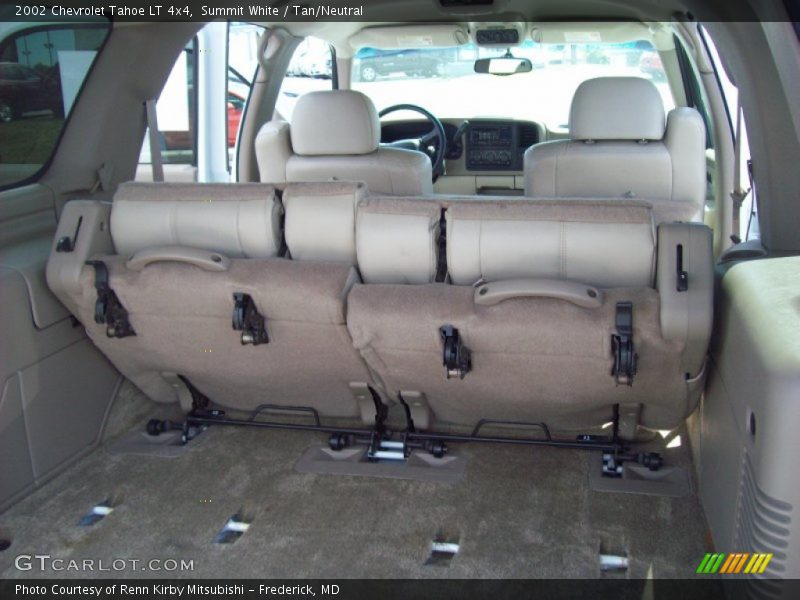 Summit White / Tan/Neutral 2002 Chevrolet Tahoe LT 4x4