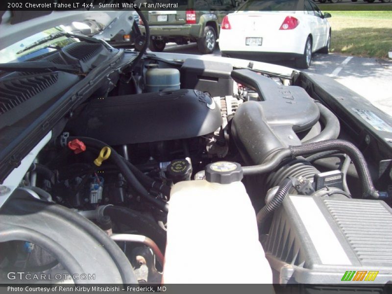 Summit White / Tan/Neutral 2002 Chevrolet Tahoe LT 4x4