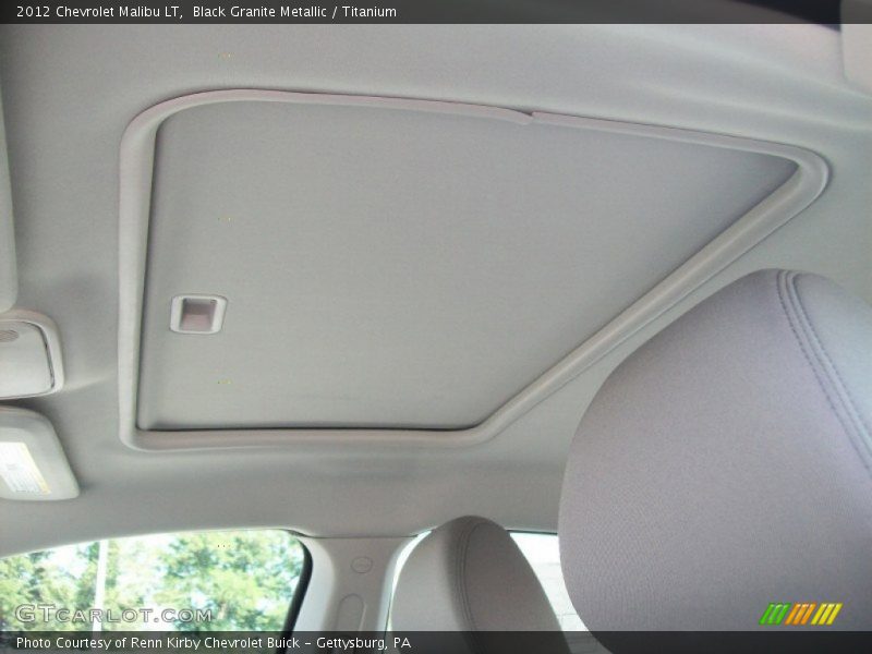 Sunroof of 2012 Malibu LT