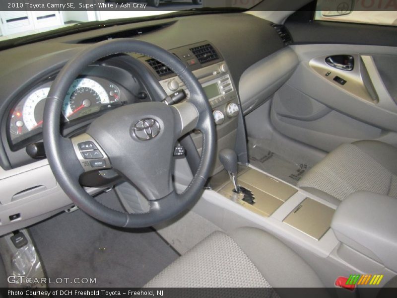 Super White / Ash Gray 2010 Toyota Camry SE