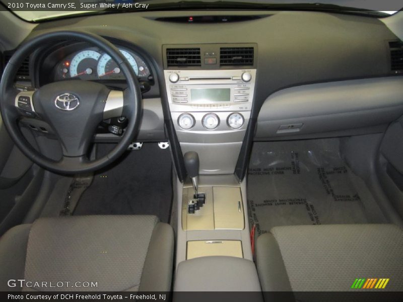 Super White / Ash Gray 2010 Toyota Camry SE