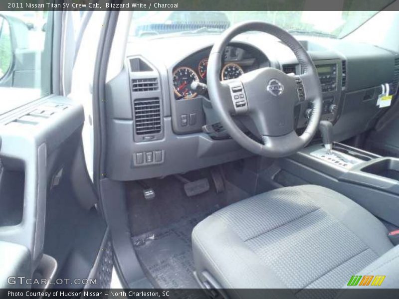 Blizzard White / Charcoal 2011 Nissan Titan SV Crew Cab