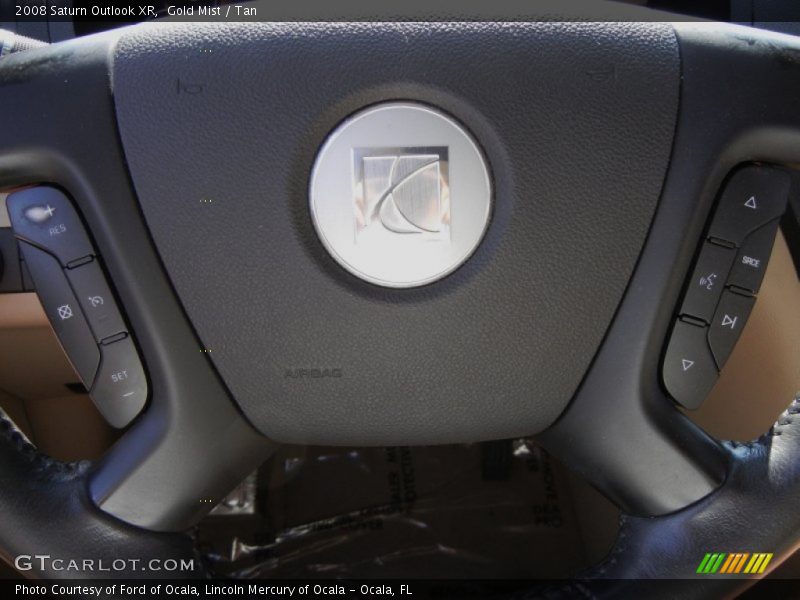 Gold Mist / Tan 2008 Saturn Outlook XR