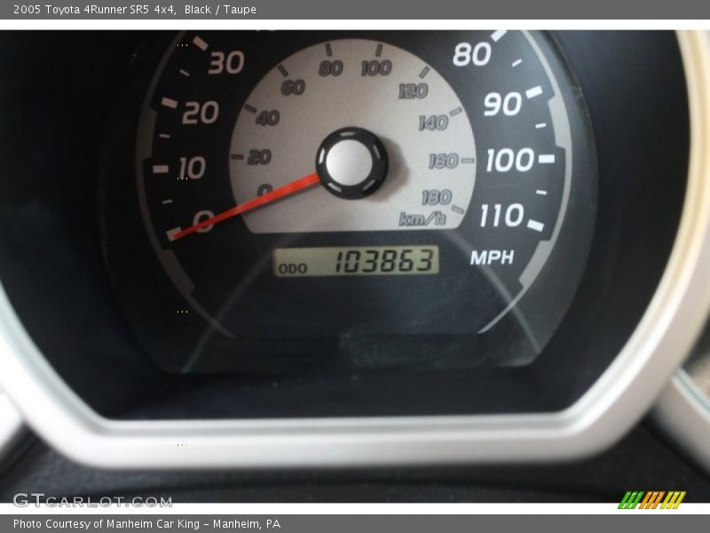 Black / Taupe 2005 Toyota 4Runner SR5 4x4