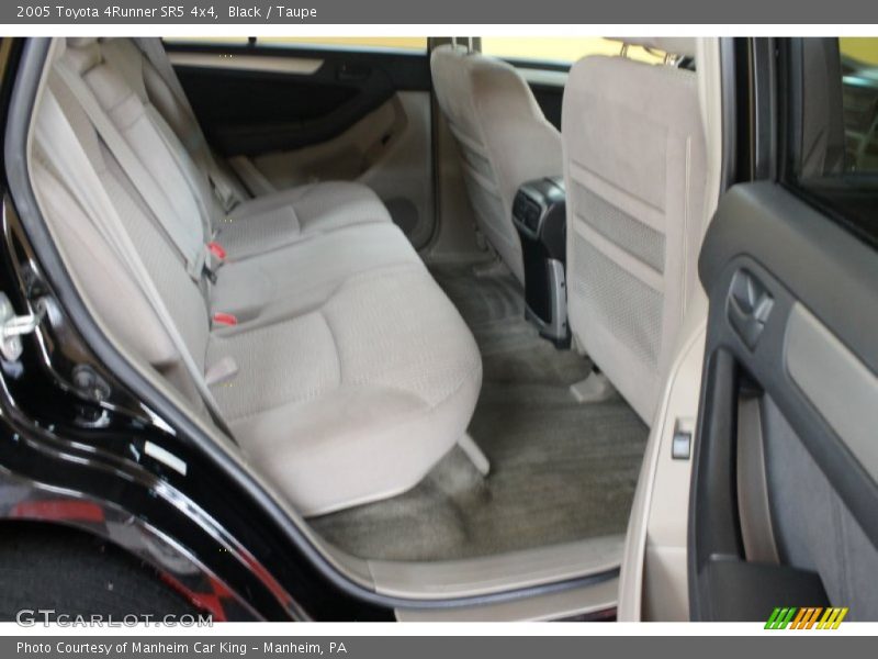 Black / Taupe 2005 Toyota 4Runner SR5 4x4