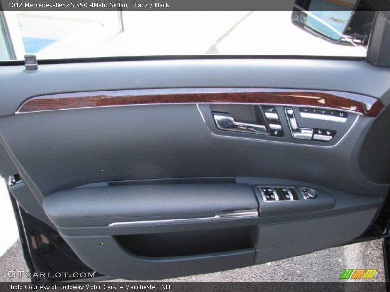 Door Panel of 2012 S 550 4Matic Sedan