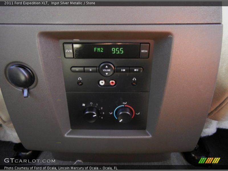 Ingot Silver Metallic / Stone 2011 Ford Expedition XLT