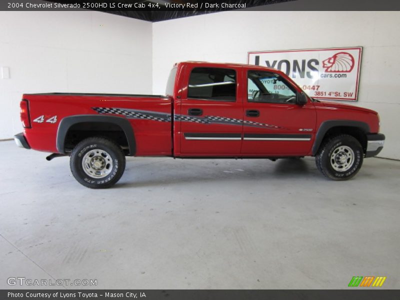 Victory Red / Dark Charcoal 2004 Chevrolet Silverado 2500HD LS Crew Cab 4x4