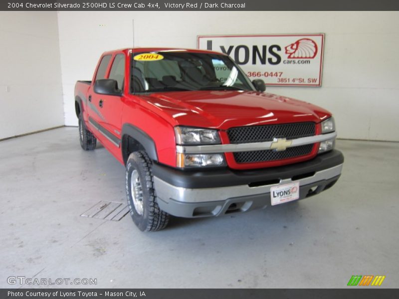 Victory Red / Dark Charcoal 2004 Chevrolet Silverado 2500HD LS Crew Cab 4x4
