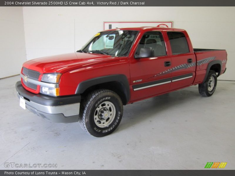 Victory Red / Dark Charcoal 2004 Chevrolet Silverado 2500HD LS Crew Cab 4x4